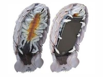 Giant Isopod iPhone 5/5s Case, via japantrendshop.com