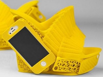 iPhone Mashup Shoe, designed by Alan Nguyen